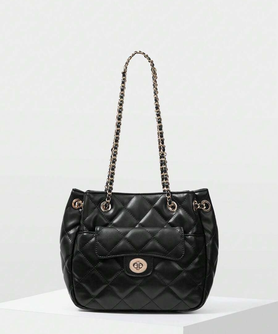 MATELASSÉ — Quilted Chain Shoulder Bag Black