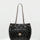 MATELASSÉ — Quilted Chain Shoulder Bag Black