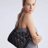 MATELASSÉ — Quilted Chain Shoulder Bag