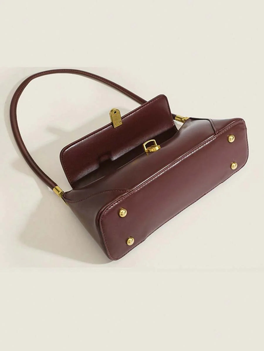 LOQUET — Retro Flap Baguette Bag