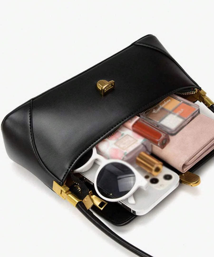LOQUET — Retro Flap Baguette Bag