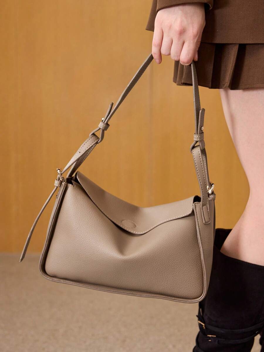 POULAIN — Soft Shoulder Hobo Bag