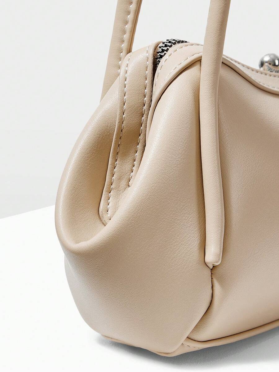 GALBE — Pleated Shoulder Bag