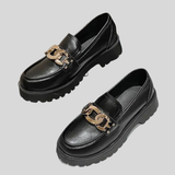 Fallon - Classic loafer with chain detail