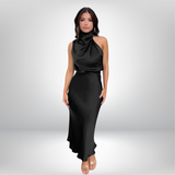 Evie | Elegant Dress With American Neckline