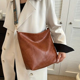 Chic Minimalist Retro Leather Tote Bag