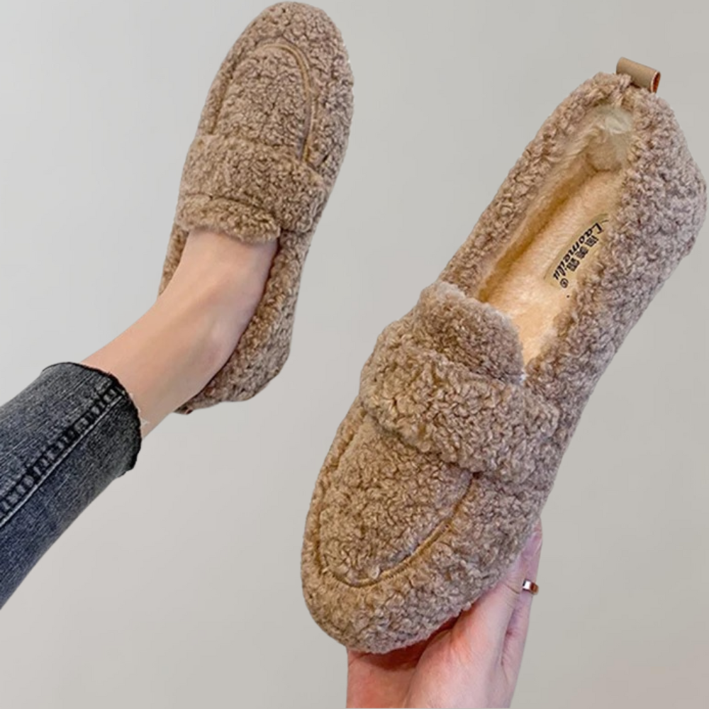 Wanja - Soft plush women's loafers