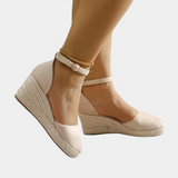 Comfortable wedges for women