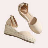 Comfortable wedges for women