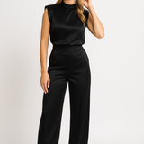 Urban Minimalist – Sleeveless Two-Piece Set