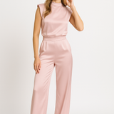 Urban Minimalist – Sleeveless Two-Piece Set
