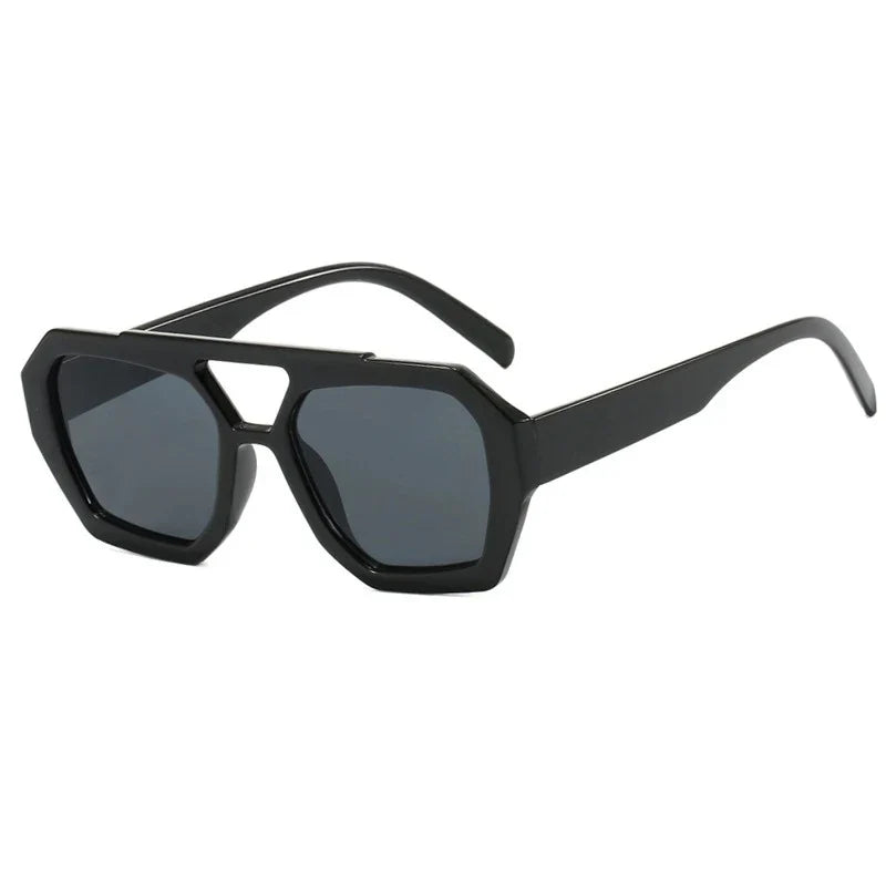 Renna – Geometric Frame Sunglasses