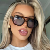 Renna – Geometric Frame Sunglasses