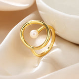 Sophisticated gold Ladies ring with Luxe Finish