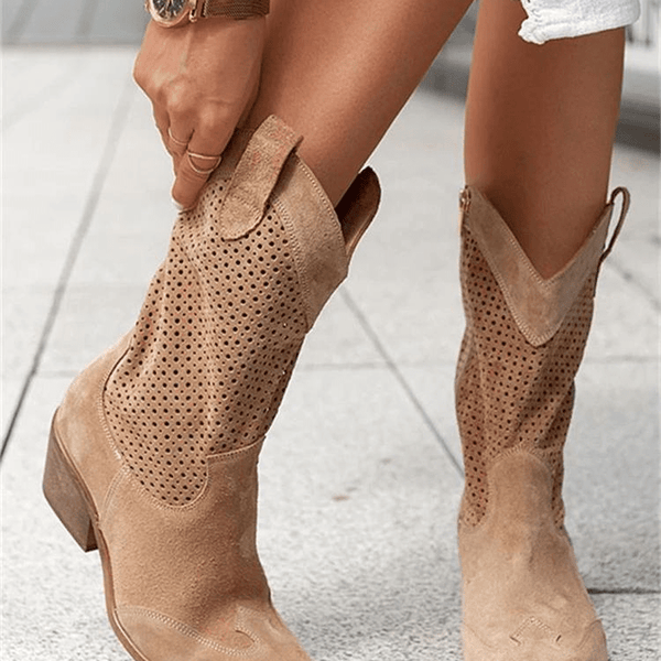 Raya West – Perforated Western Boot
