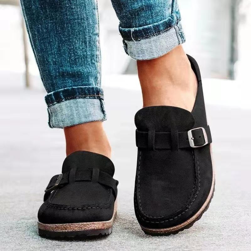 Women’s Retro Suede Slip-On Loafers with Buckle Detail – Casual Comfort Clogs