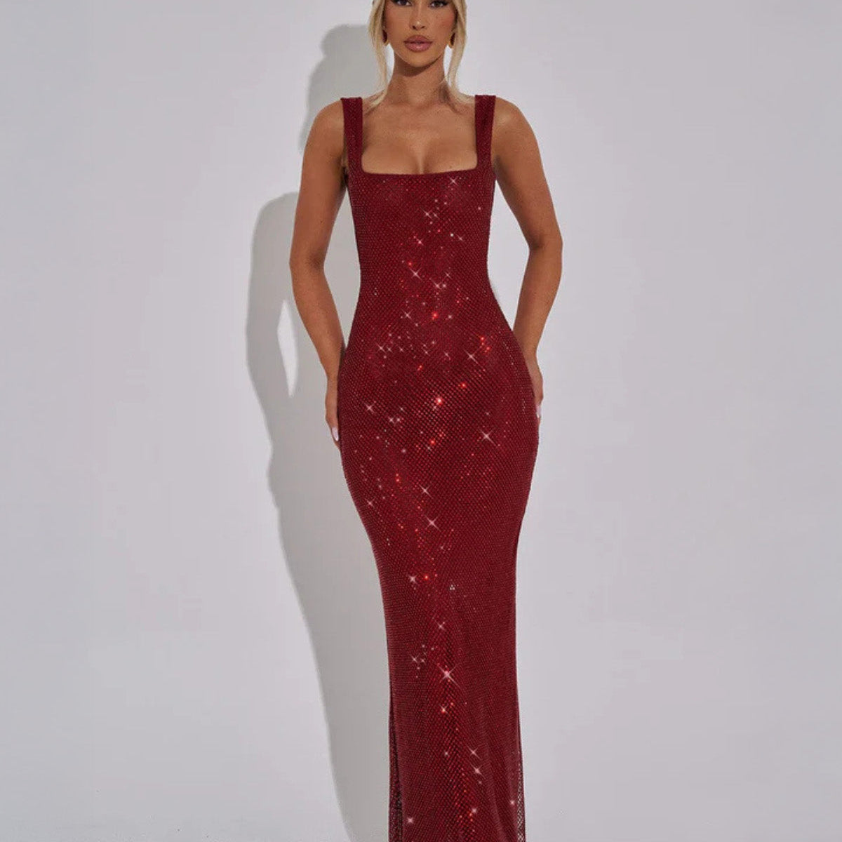 Women’s Sequin Evening Gown – Sleeveless Backless Floor-Length Dress