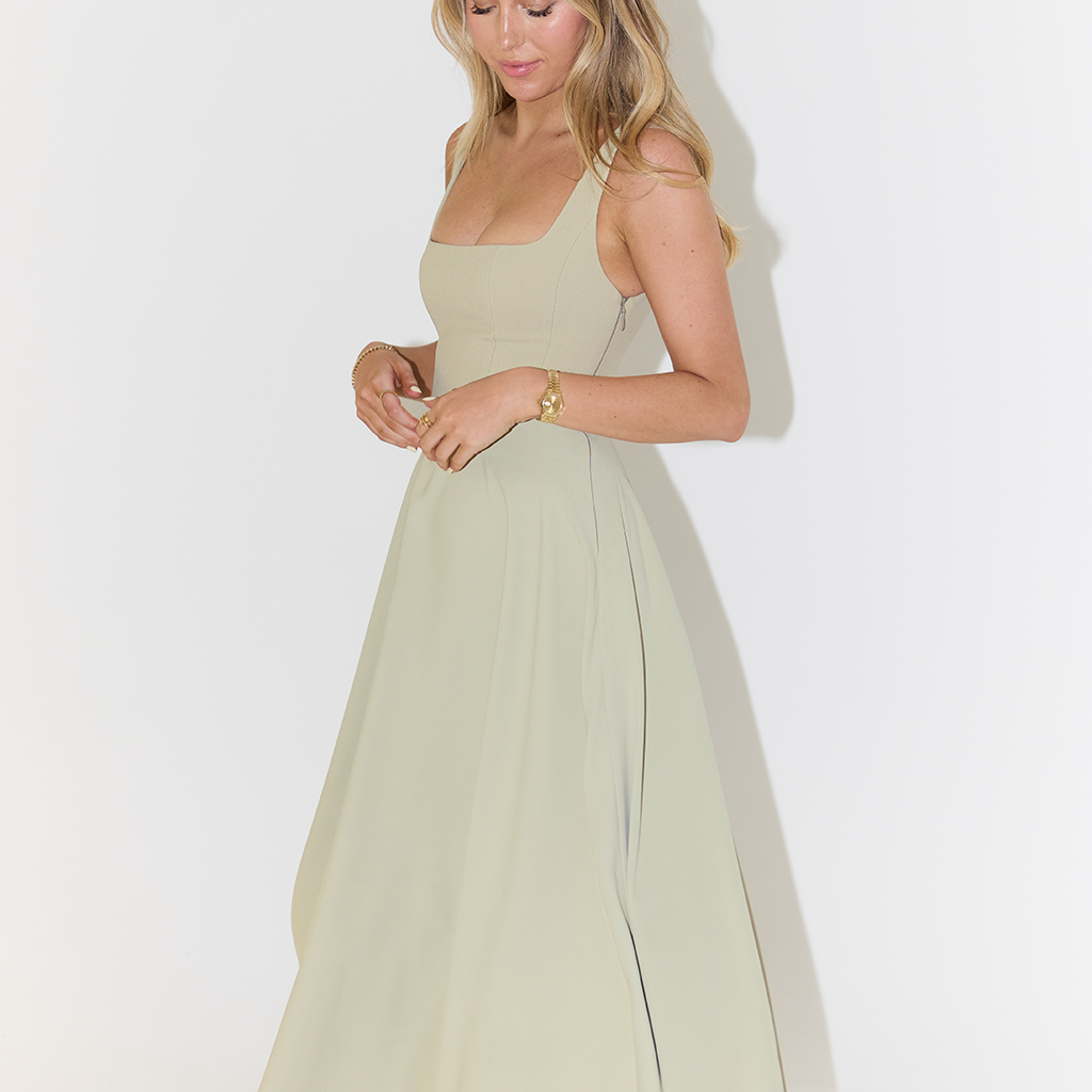 Women’s Square Neck A-Line Midi Dress – Timeless Tailored Silhouette