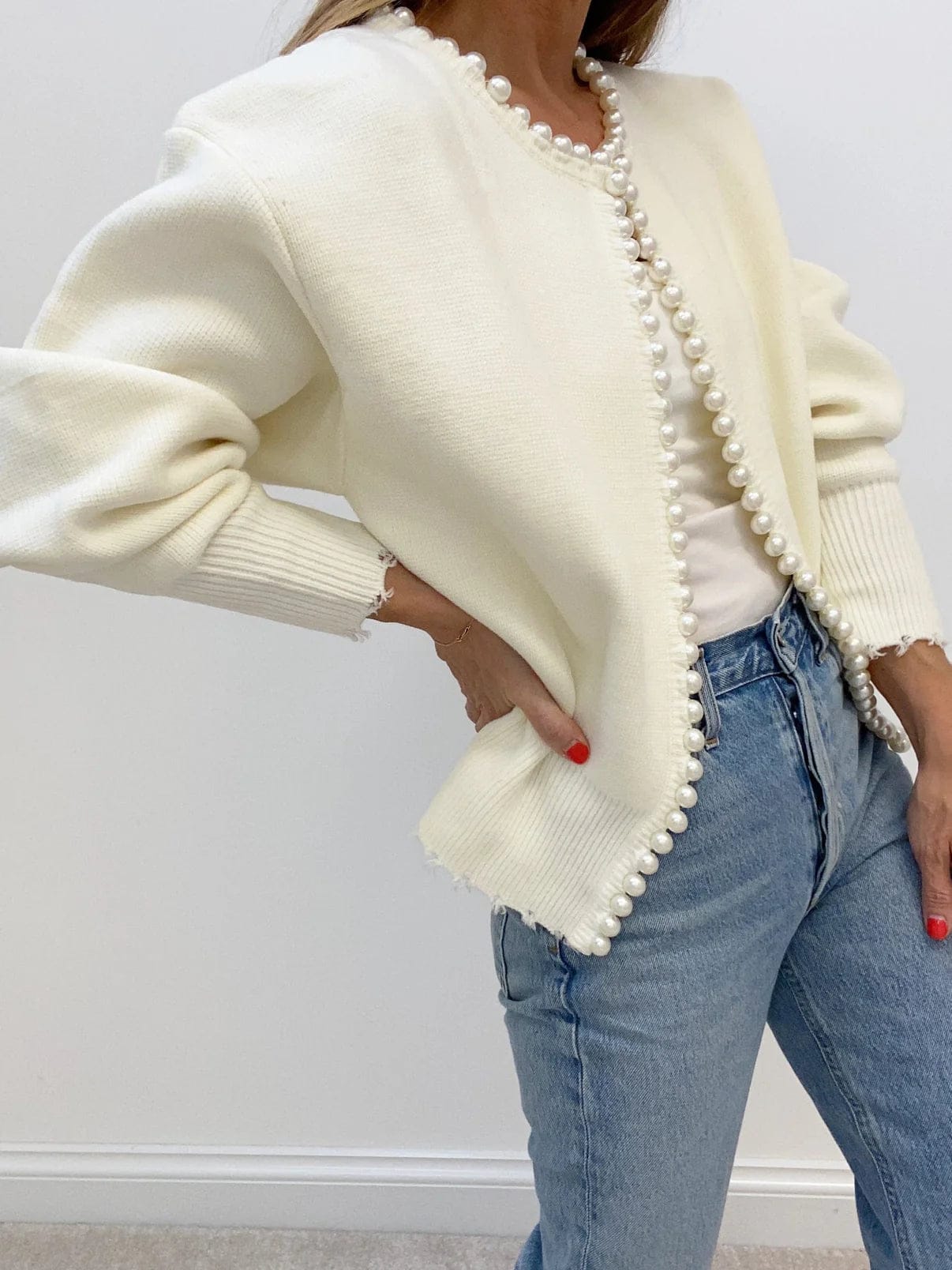 Modinzi Alba – Pearl Framed Knitwear