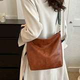 Chic Minimalist Retro Leather Tote Bag