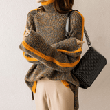 Courtney Vale – Contrast Ribbed Knit Sweater