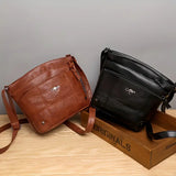 Elegant Fashion Leather Crossbody Saddle Bag