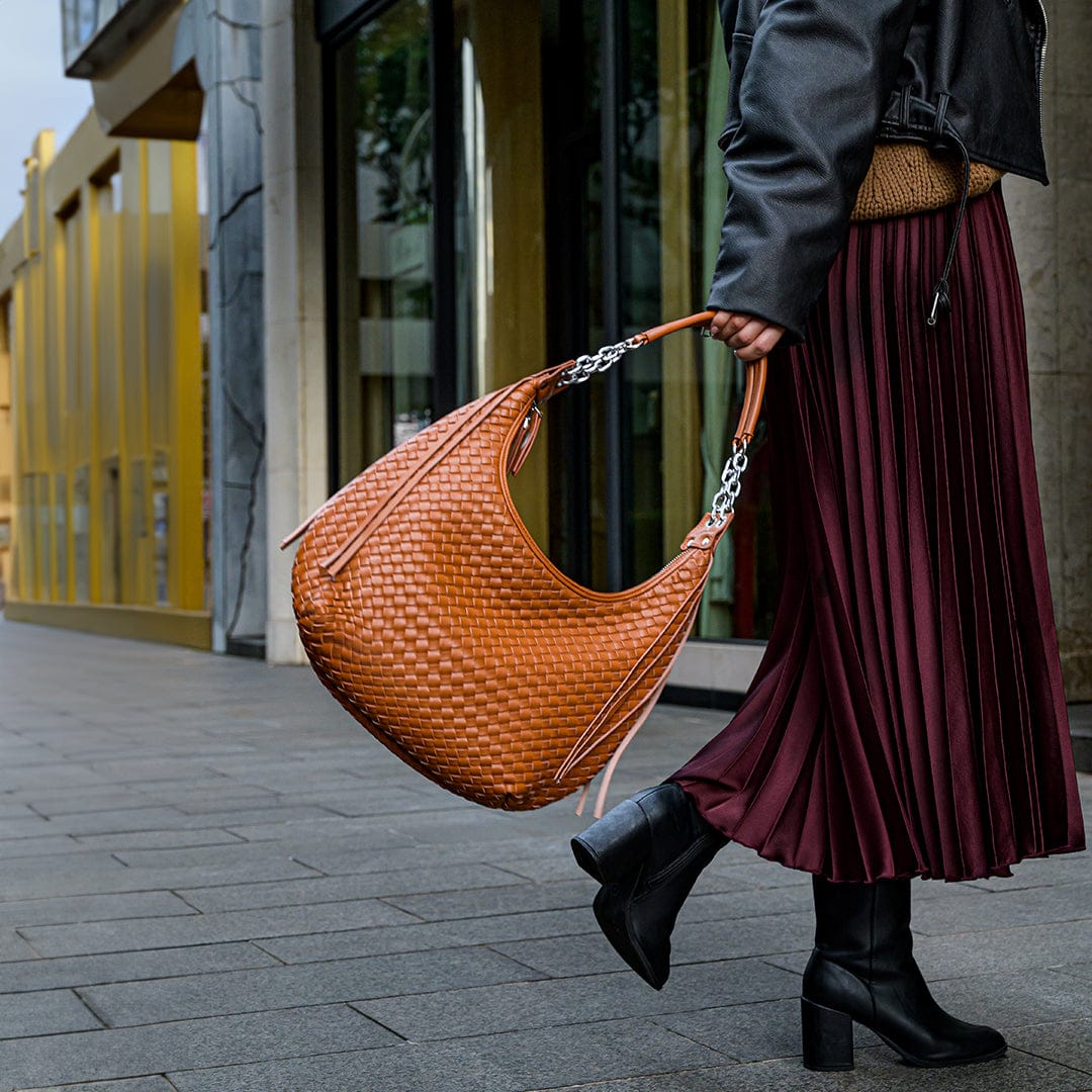 Modinzi Liora Curve – Woven Shoulder Bag