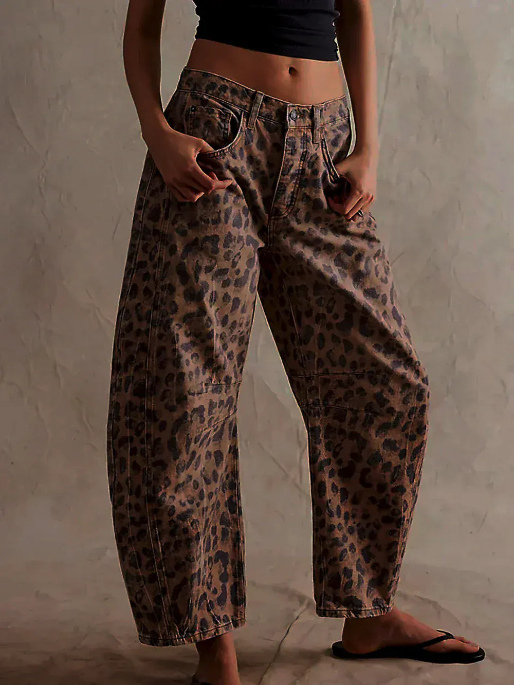 Modinzi Animal / 6 (XS) Sable Rush – Leopard Print Wide-Leg Jeans