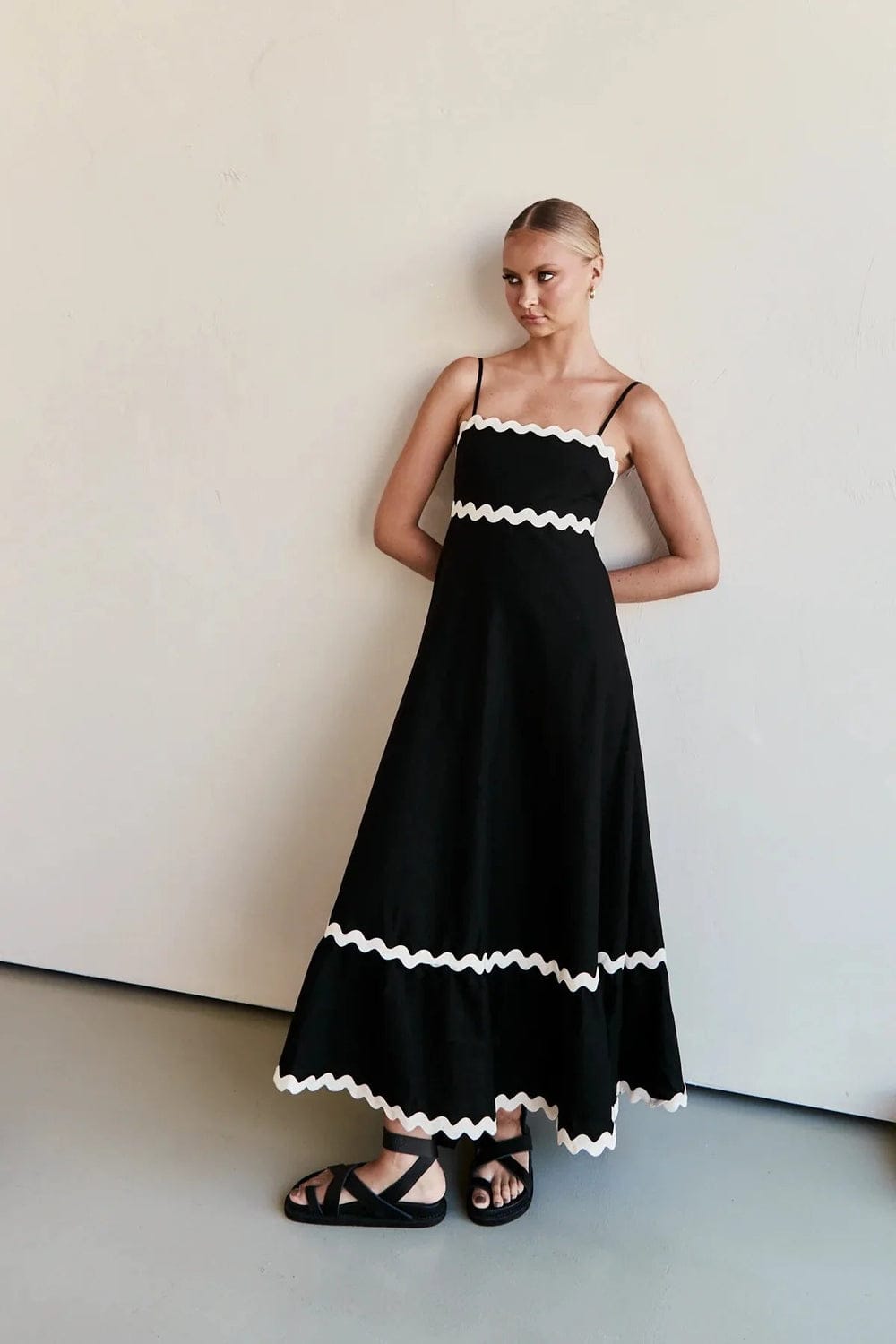 Modinzi Maxi dress black / 8 (S) Women's Ruffle Trim Maxi Dress – Tiered Spaghetti Strap Sundress