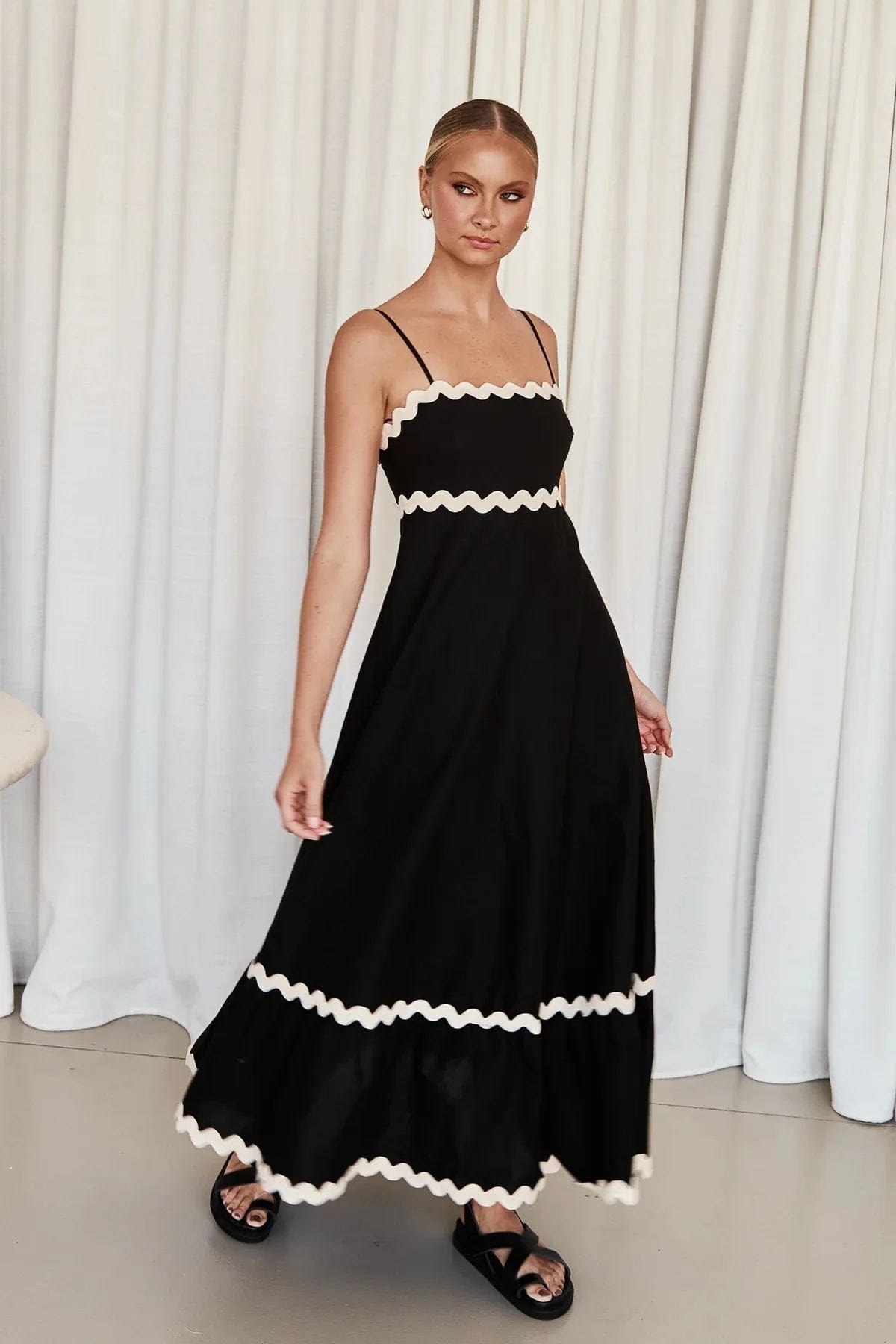 Modinzi Maxi dress Women's Ruffle Trim Maxi Dress – Tiered Spaghetti Strap Sundress